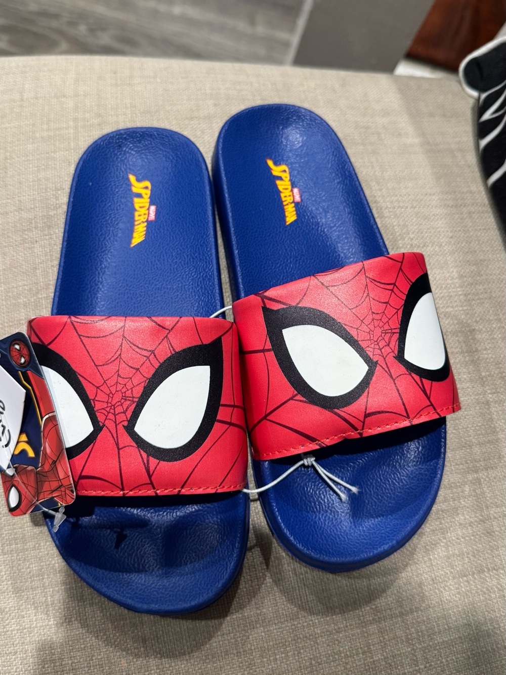 NWT Spiderman Red & Blue Kids' Slide Sandals with Mask Graphic